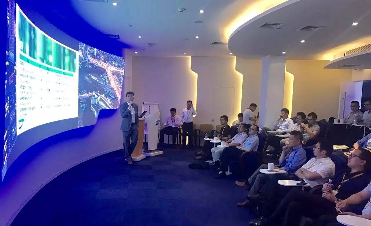 万科携手SAP在上海举行技术交流，共探机器学习与人工智能的未来应用